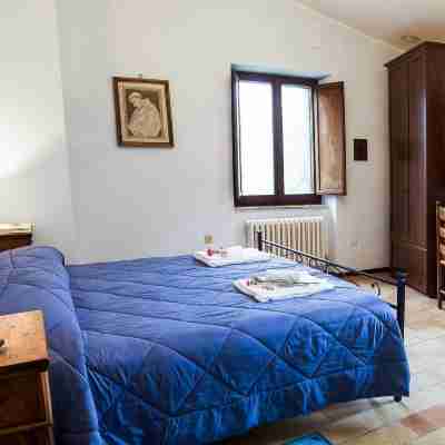 All'Ombra di San Damiano Rooms