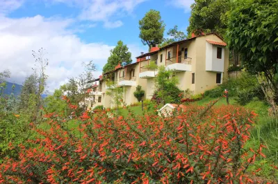 Altocerro Villas Hotel & Camping