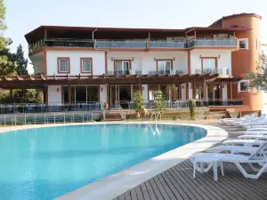 Pamukkale Whiteheaven Suite Hotel