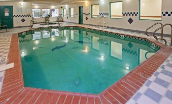 Country Inn & Suites by Radisson, Elkhart North, IN