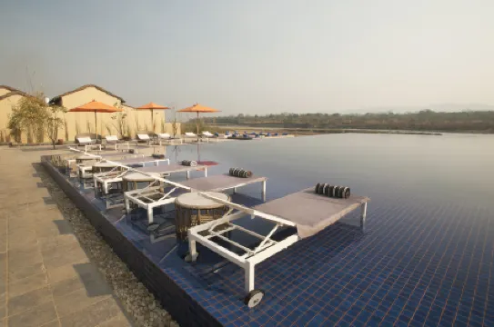 Meghauli Serai Chitwan National Park - A Taj Safari Lodge