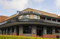 The Lakes Hotel