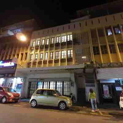 Balada Hostel Hotel Exterior