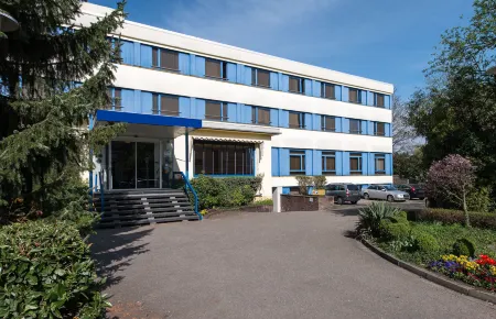 Ibis Styles Offenburg City Отели в г. Нойрид