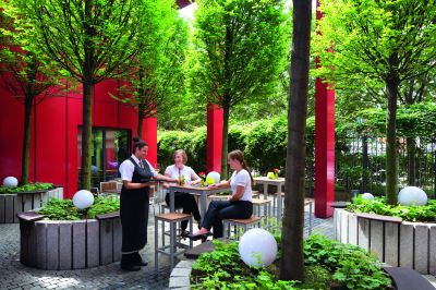 レストラン モーベンピック ホテル フランクフルト シティーの写真