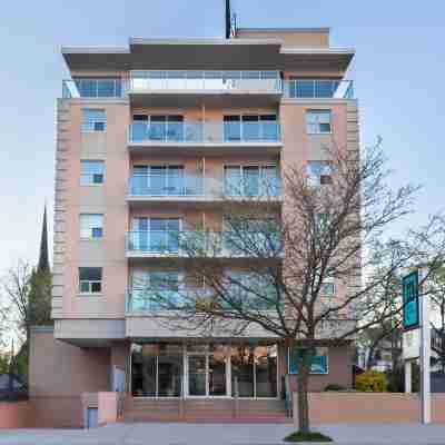 Les Hotel & Suites Hotel Exterior