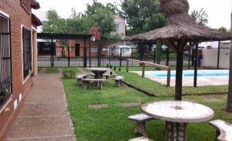Ayres de Rio - Housity