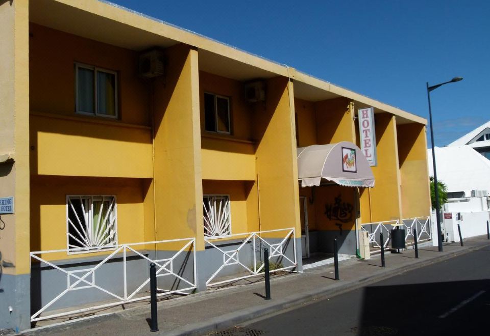 hotel overview picture