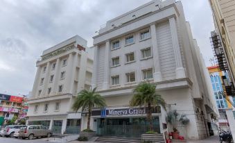 Hotel Minerva Grand