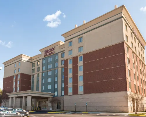 Drury Inn & Suites Charlotte Northlake Hotels in Mecklenburg County