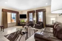 Quality Inn & Suites Granbury Hotels in Granbury