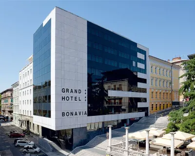 Grand Hotel Bonavia Hotels near Church of Our Lady of Lourdes