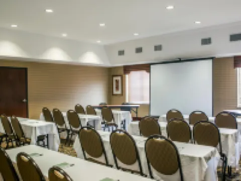 Sleep Inn & Suites Pearland - Houston South Hotels in Pearland