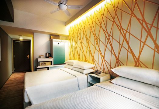 퍼스트월드 호텔 외관