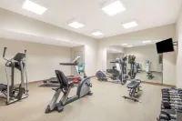 Franklin Extended Stay Hotel - gimnasio