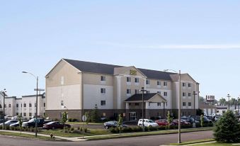 MainStay Suites Bismarck