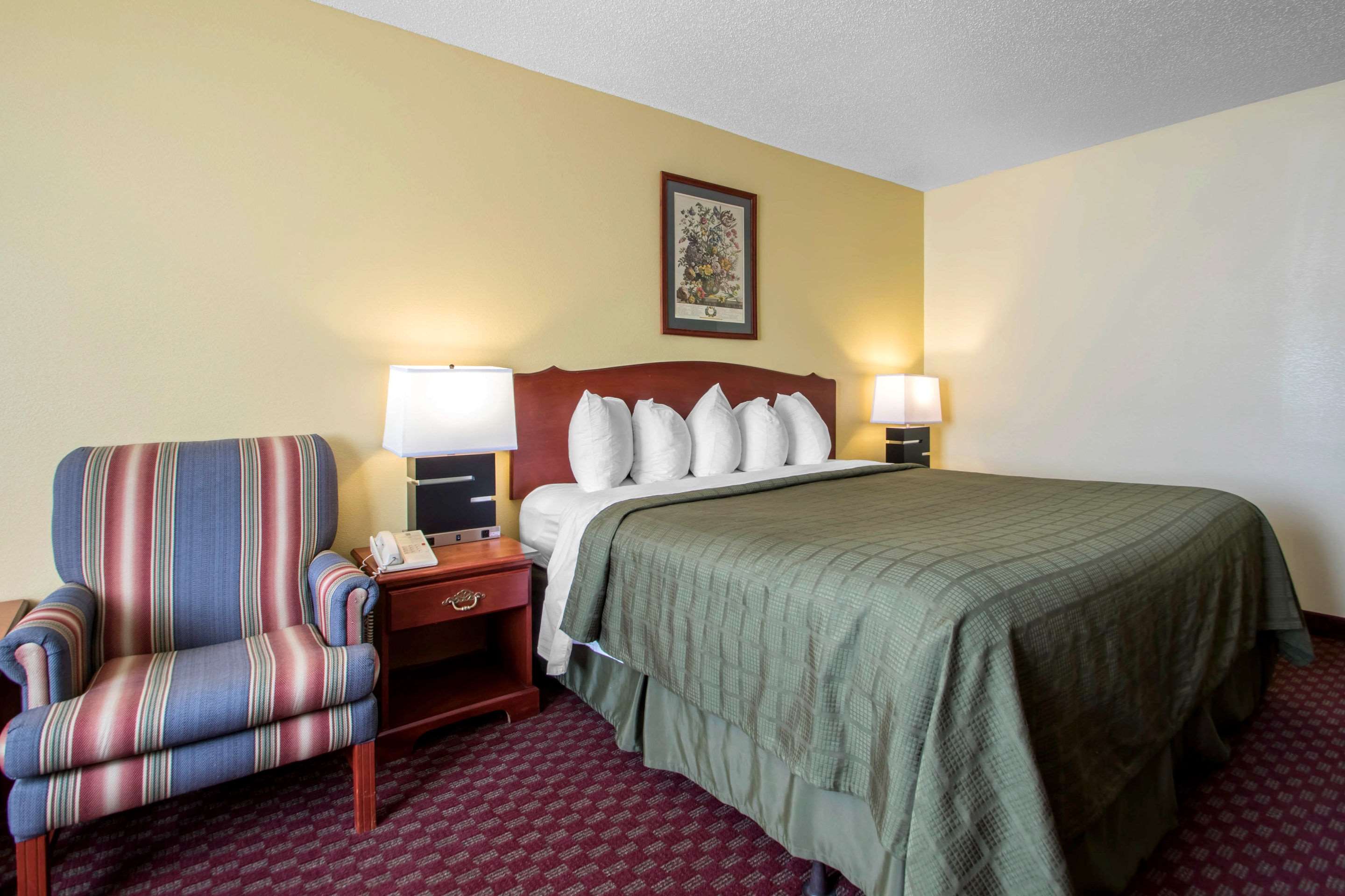 Quality Inn Mineral Point