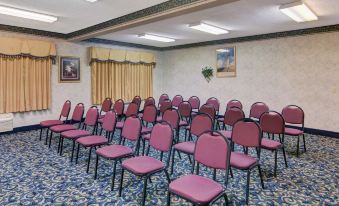 Quality Inn & Suites Grand Prairie