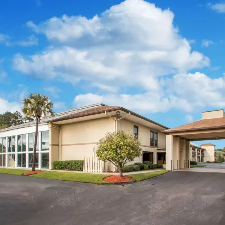 Quality Inn & Suites Ridgeland