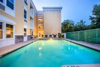 Comfort Suites at Isle of Palms Connector - Pools
