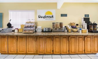 Days Inn by Wyndham McAllen