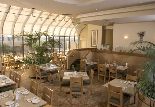 3. 모나코 호텔 &..