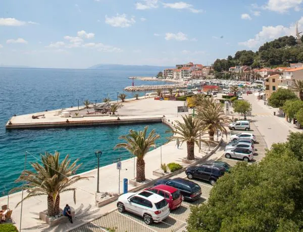 Waterfront Roko - Housity