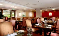 Macdonald Hill Valley Hotel, Golf and Spa - พร้อมอาหารเช้า