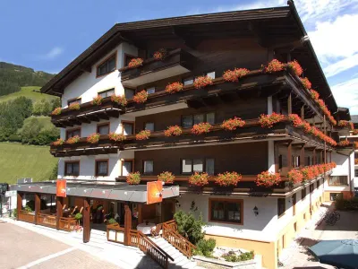 Eva,Village