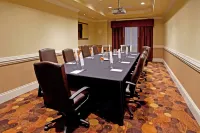 Holiday Inn Express & Suites Valdosta West - Mall Area