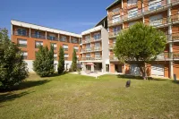 Cerise Valence Hotels in Alixan