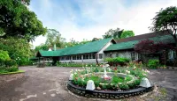 Bandarawela Hotel