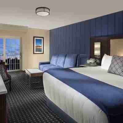 Hyannis Harbor Hotel Rooms