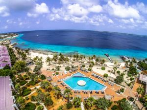 Van der Valk Plaza Beach & Dive Resort Bonaire