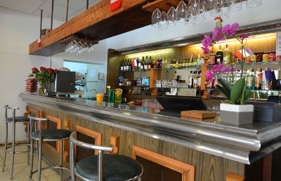 Bar Residence Alba Rossa Photo