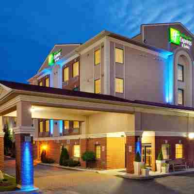 Holiday Inn Express & Suites Barrie Hotel Exterior