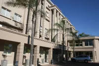 Apollo Hotel Hotels near Zoo Lake