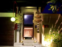 Berry Amour Romantic Villas Hotels near Six-ways Roundabout