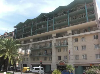 Aparthotel Adagio Access Nice Garibaldi Các khách sạn ở Nice