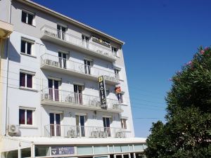 Le Regina Hôtel et Restaurant Canet-Plage