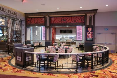 レストラン トロピカーナ ラスベガス ア ダブルツリー バイ ヒルトン ホテル＆リゾートの写真