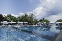 Discovery Coron (formerly Club Paradise Palawan) Hotels in Coron