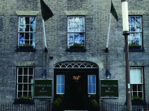 โรงแรมดู แวง แอนด์ บิสโตร เคมบริดจ์