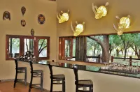 Black Rhino Game Lodge Hôtels à : Pilanesberg
