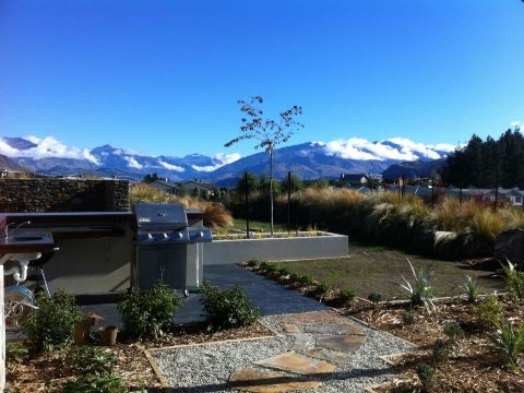 Alpine Peaks Apartment