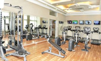 3. Hotel Gr..