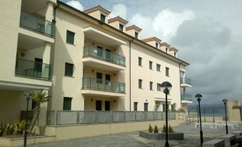 Apartamentos Monte Maela
