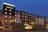 Home2 Suites by Hilton Minneapolis Bloomington Hotels in Bloomington