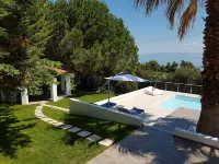 Villa Anna Maria Kriopigi Private Pool & Sea View 5 Bedrooms Hotels in 