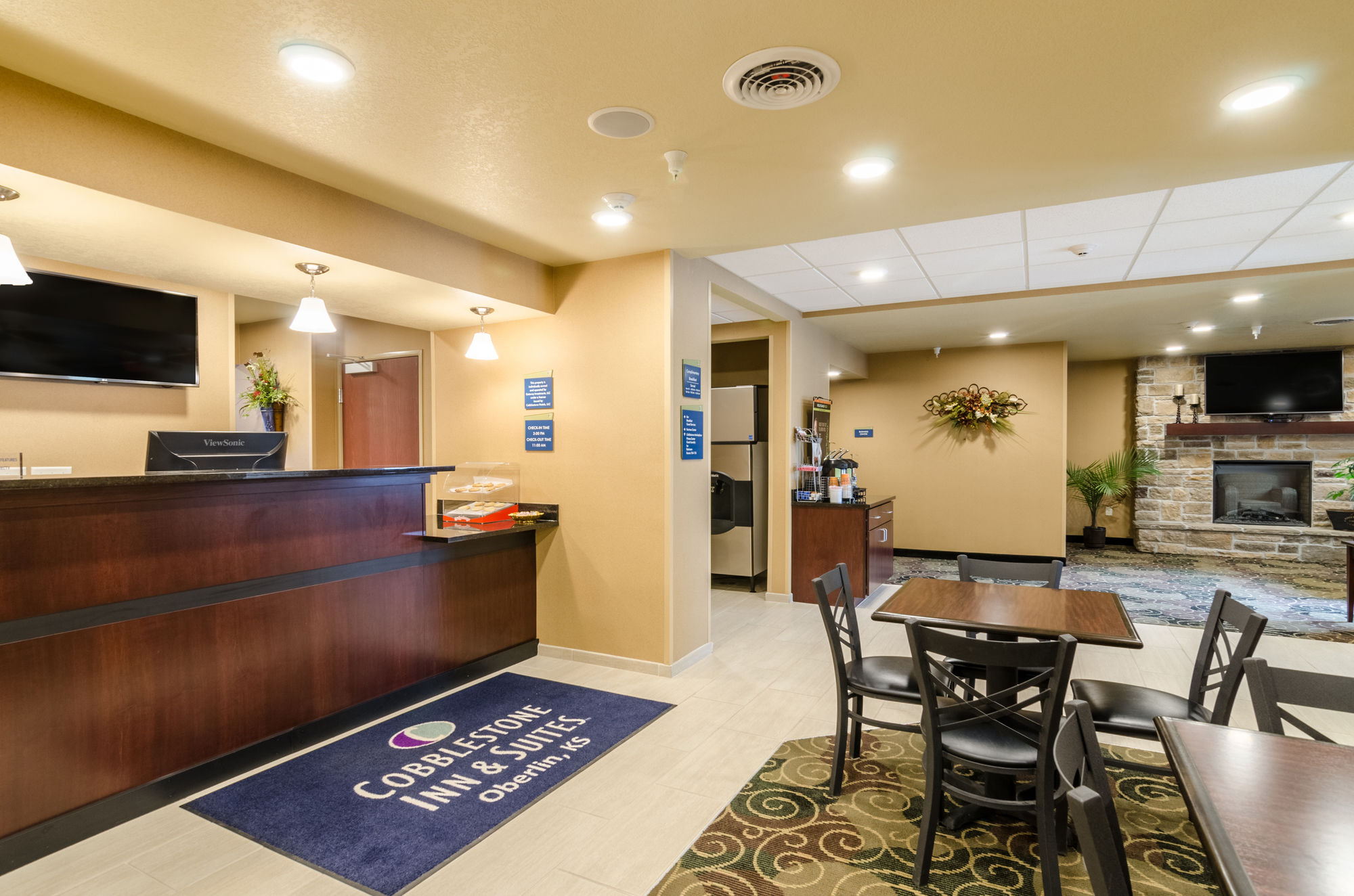 Cobblestone Inn & Suites - Oberlin